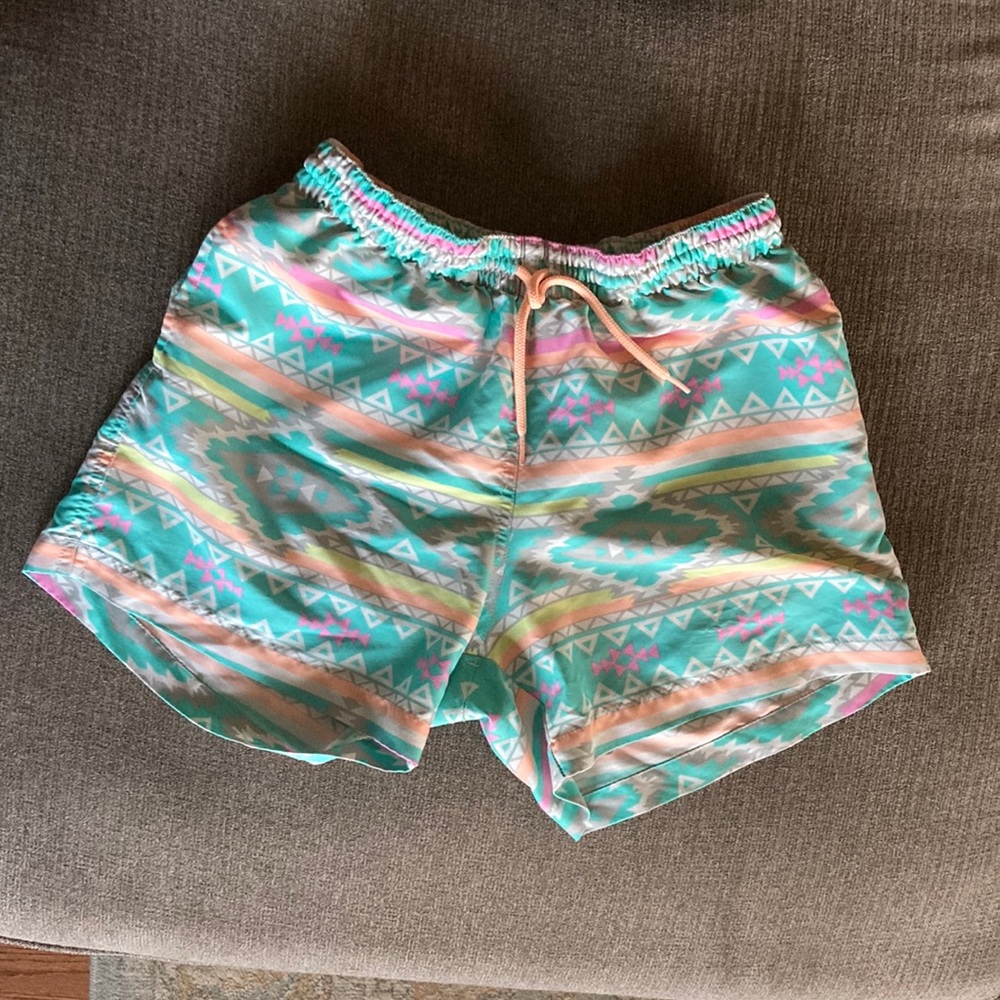 Men’s swim trunks